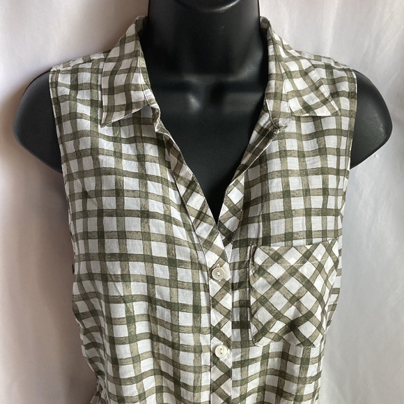 J. Jill Moss Gingham Tie Front Button Down Tank Top Shirt Size Medium - Picture 2 of 10
